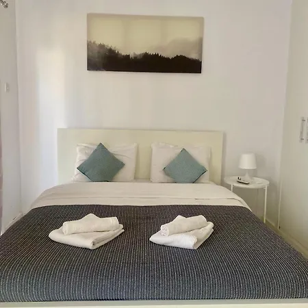 1-bedroom Duplex 100m By The Sea Appartement Limasol