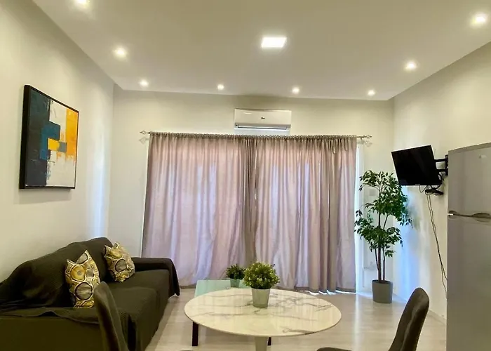 1-bedroom Duplex 100m By The Sea Lemesos