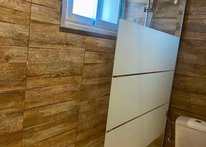 1-bedroom Duplex 100m By The Sea *